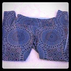 Yoga pants. Lorna Jane.